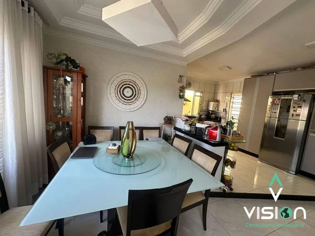 Venda em Vicente Pires, no Residencial Green Garden!Casa com 400m² de Área Priva...