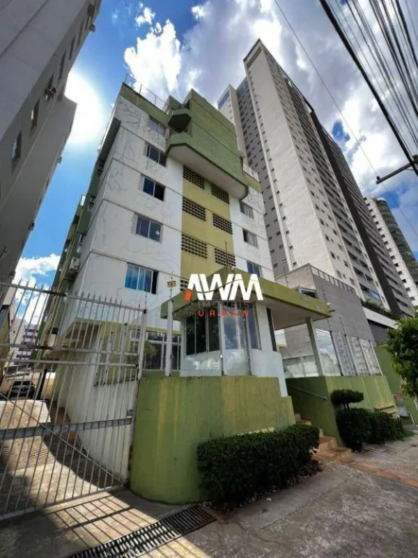 Apartamento com 2 quartos, vaga de garagem, com armários, localização privilegia...