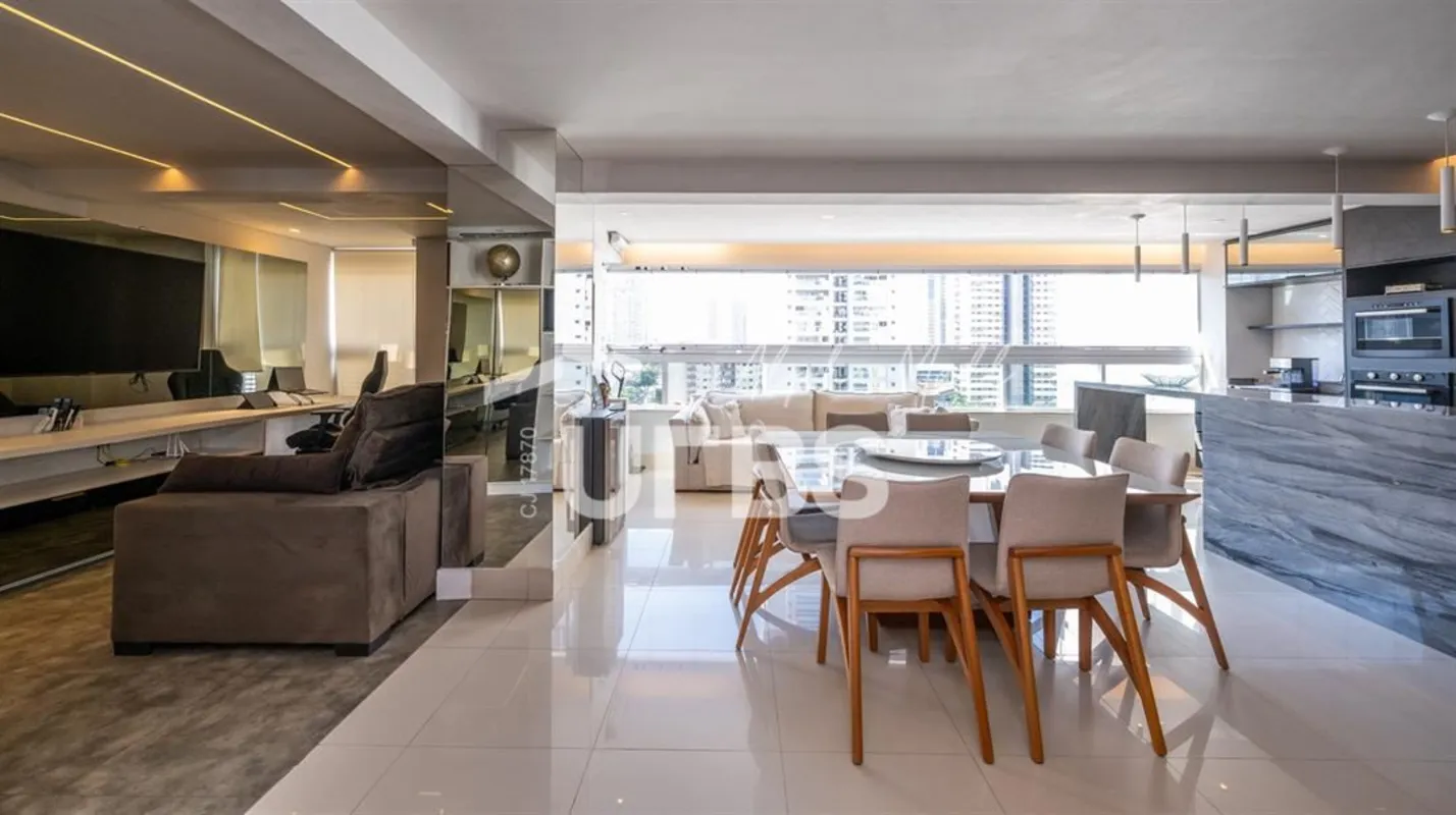 COD U-0031493 - No Edifício Matiz Arte Clube, este apartamento de 107 m² está lo...