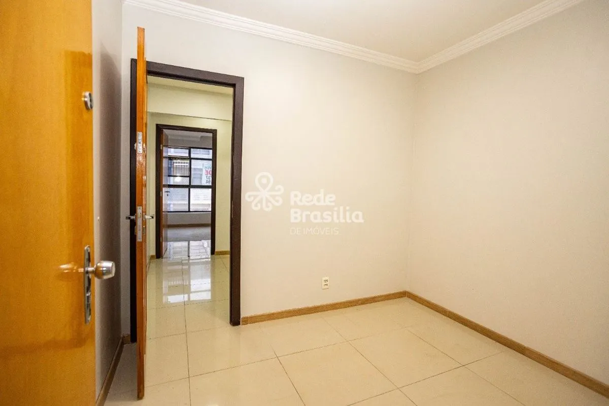 SGAS 910 - Sala Comercial com 26,42 - Asa Sul. Sala comercial, com 26,42 metros,...