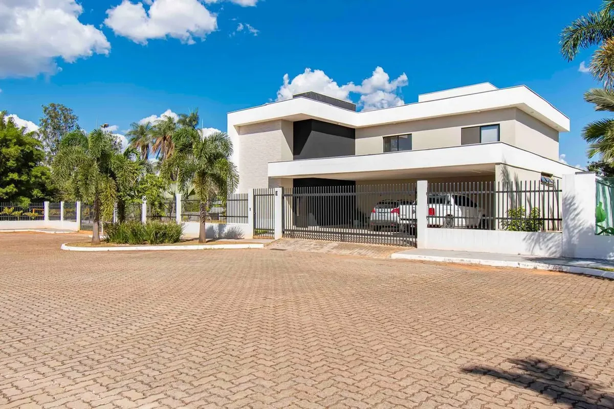 JDM IMOBILIÁRIA VENDE:EXCLUSIVIDADE E SOFISTICAÇÃO NO PARK WAY – QUADRA 1Residên...