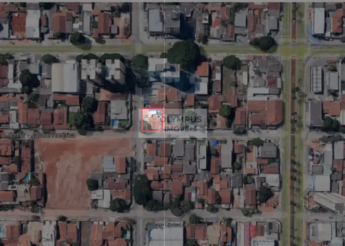 Casa com duas salas comerciais em lote de 376,30 m².Resumo* Tipo: Casa residenci...