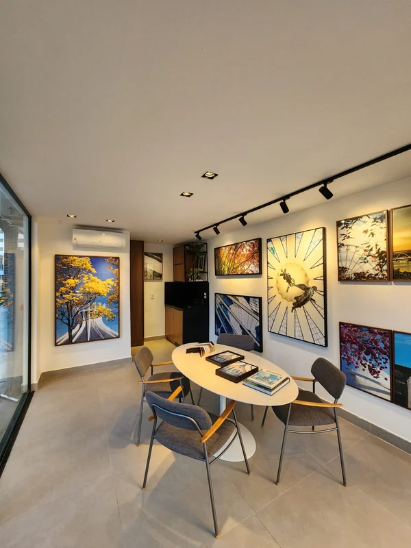 O espaço ideal para elevar o nível do seu negócio.Esta sala comercial une sofist...