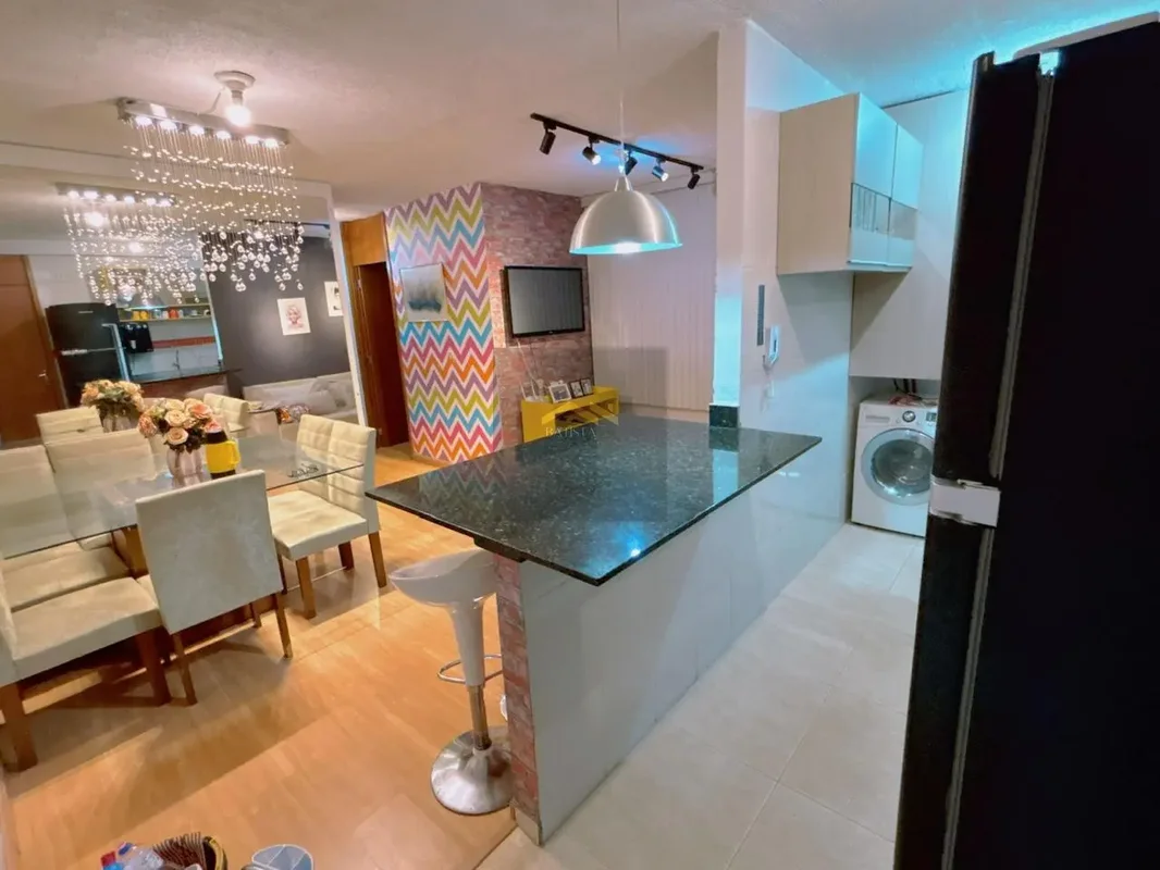 Batista Soluções Imobiliárias vende apartamento decorado de 70 m² no Riacho Fund...