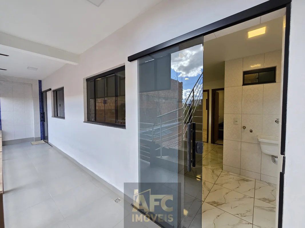AFC IMÓVEIS ALUGA:Apartamentos na Quadra 377 do Del Lago II - Itapoã/DF, com 02 ...