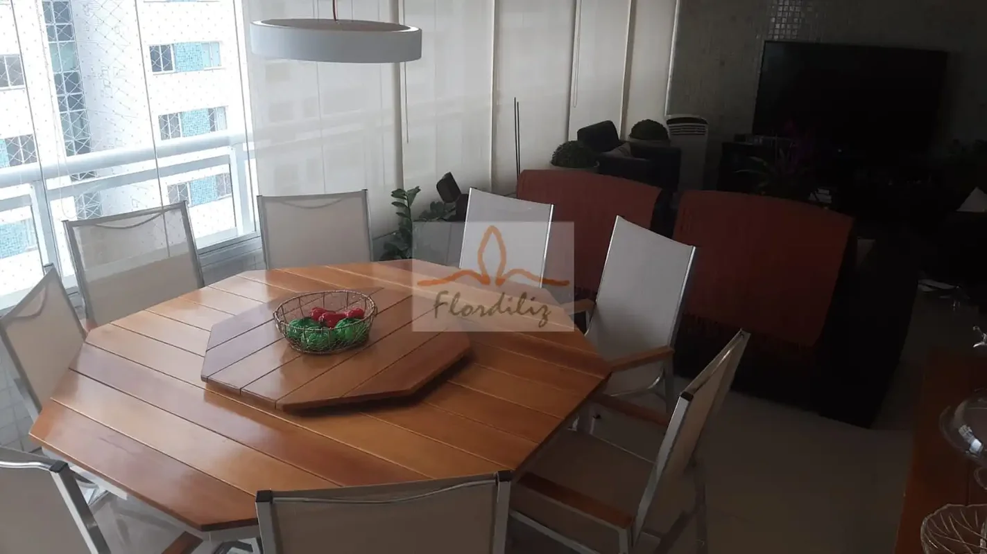 Apartamento de Alto padrão na Rua Babaçu, em Águas Claras.Este elegante apartame...