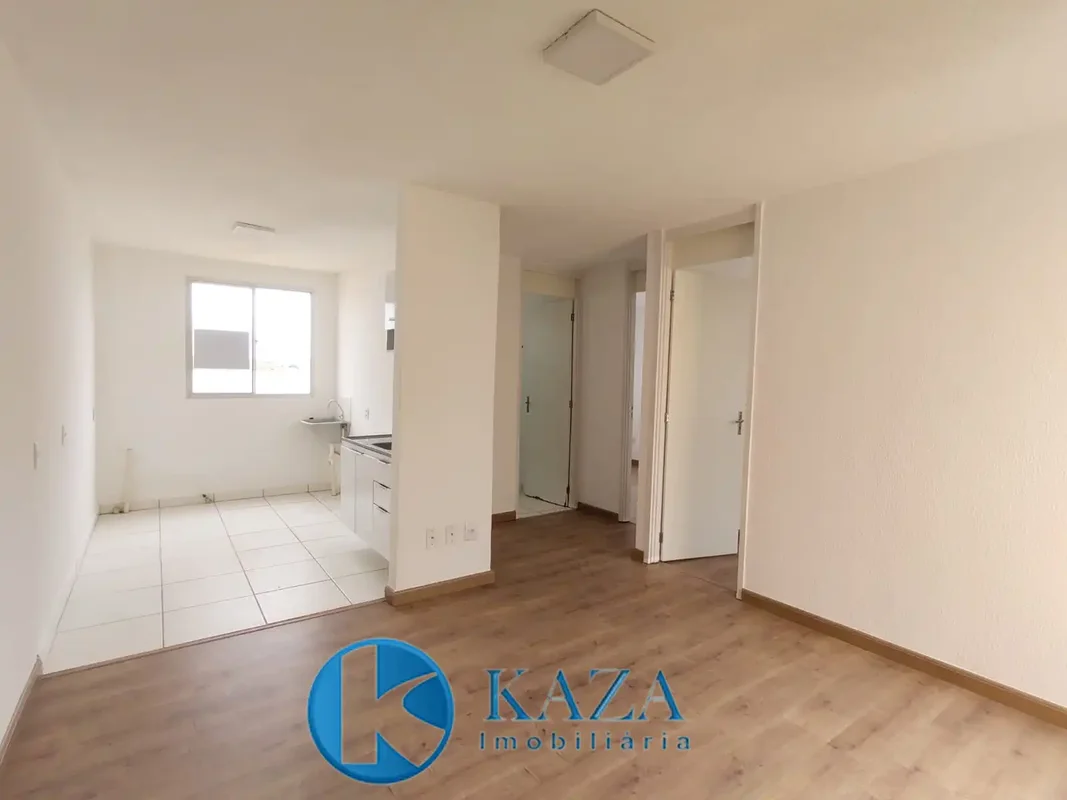 Imóvel amplo e arejado, bem dividido e seguro, esta unidade encontra-se em situa...