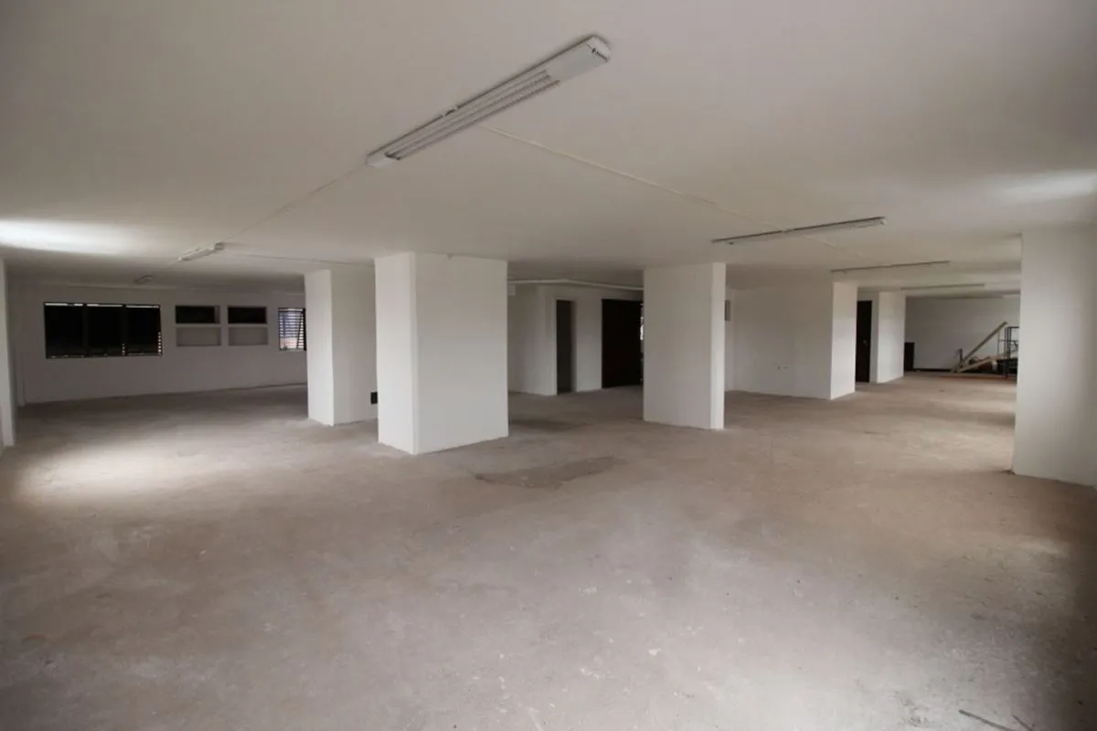 Situado no prestigiado Edifício Instituto Pacini, na Asa Sul, Brasília/DF, este ...