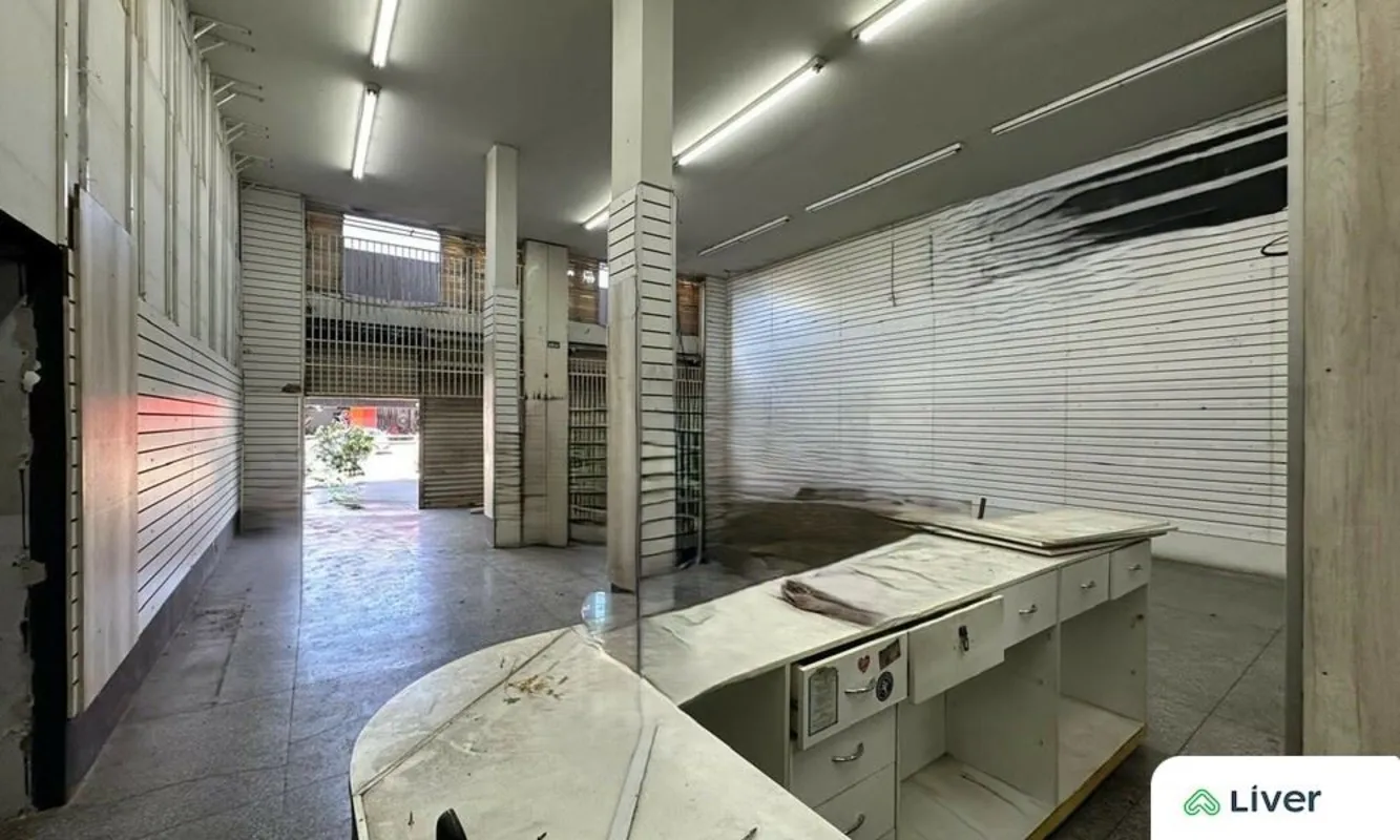 LOJA COMERCIAL DISPONÍVEL NO SETOR CAMPINAS!Sua marca em um endereço de impacto!...