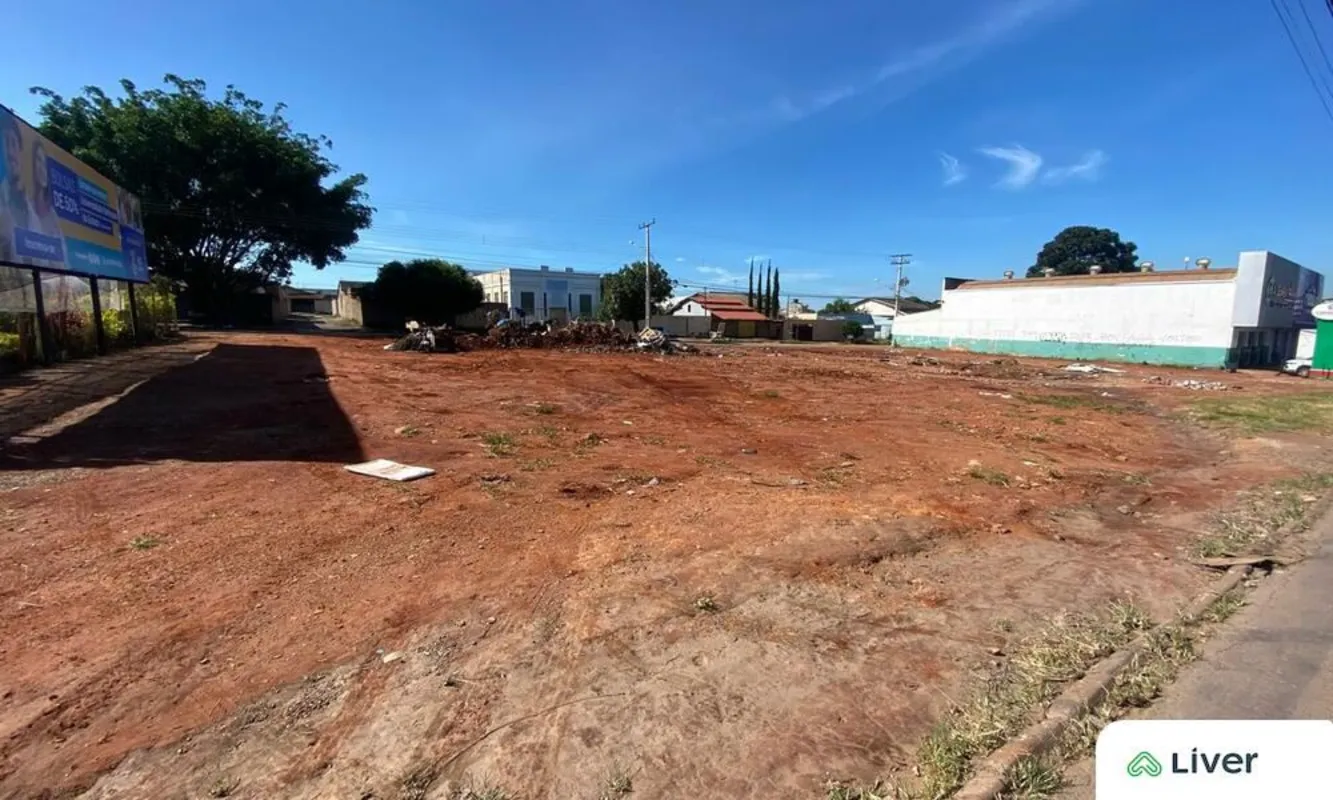 ?? Oportunidade Única! Área Comercial de 750m² na Av. Vera Cruz – Jardim Guanaba...