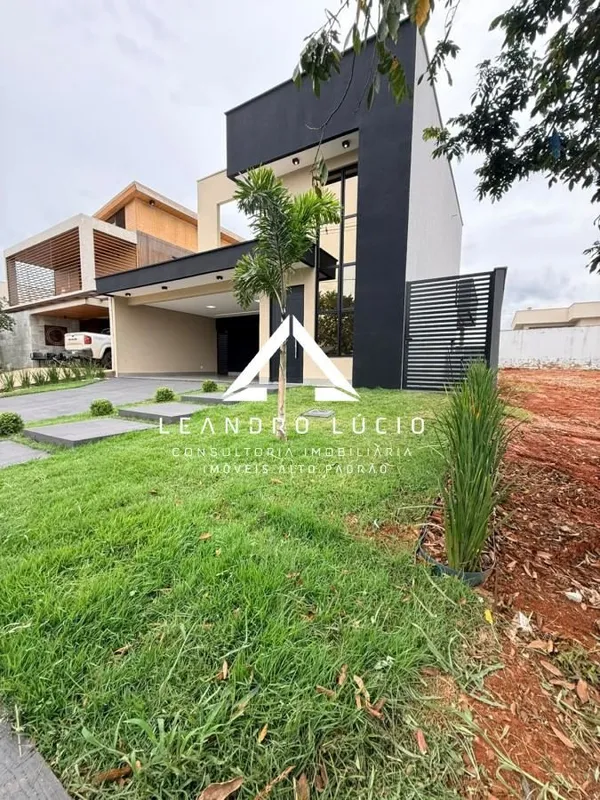 Casa Alto Padrão à Venda no Condomínio Terras Alpha 1 3 Suítes, Piscina Aquecida...