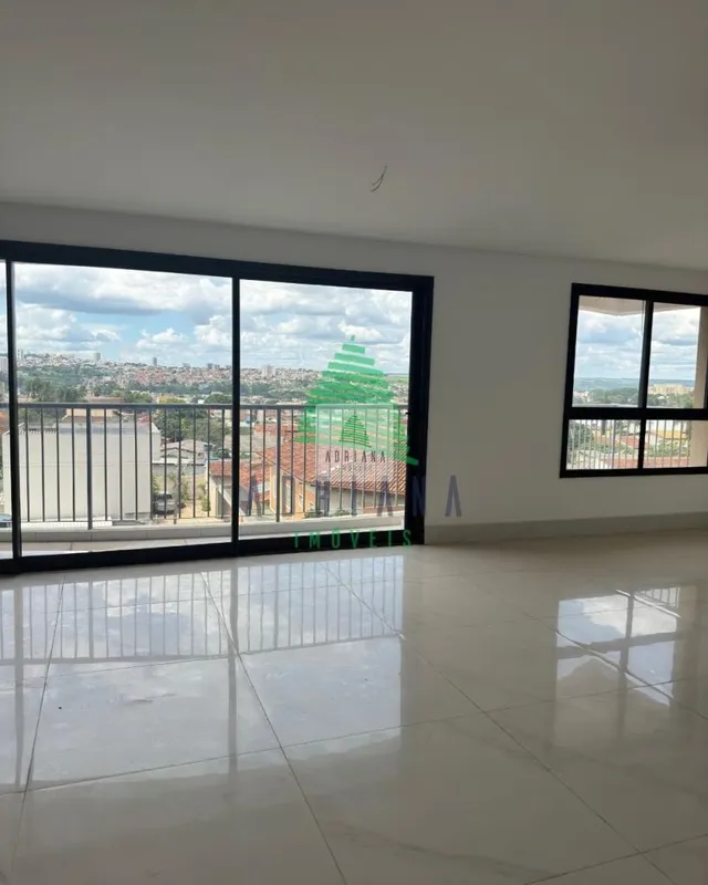 3 suítes plenas , persianas automáticas, sala ampla v, varanda , ambientes conju...
