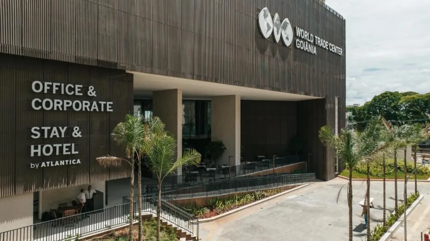 Leve sua empresa para o topo – e molde o espaço do seu jeitoInstale sua operação...