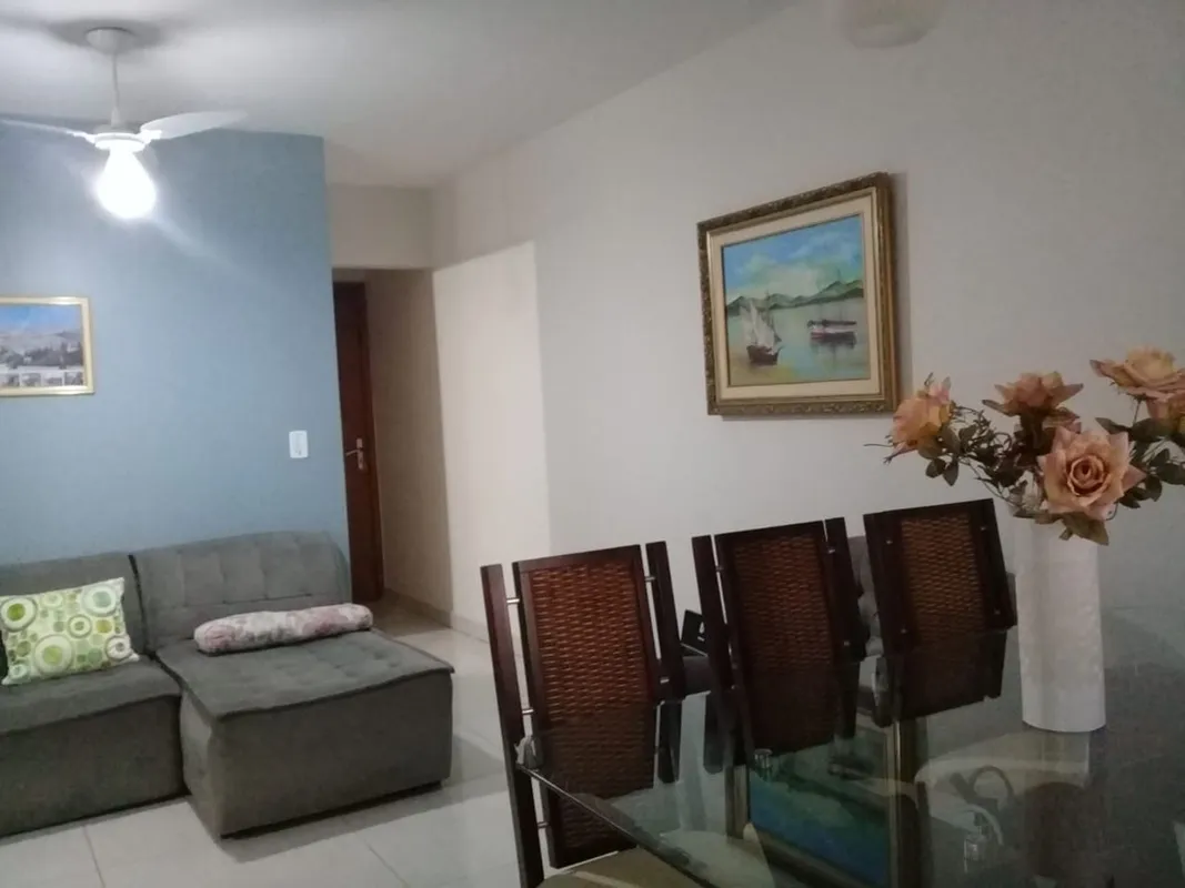 2 Quartos1 Suite1 Banheiro socialSala AmplaArmário em 1 quarto, corredor e cozin...