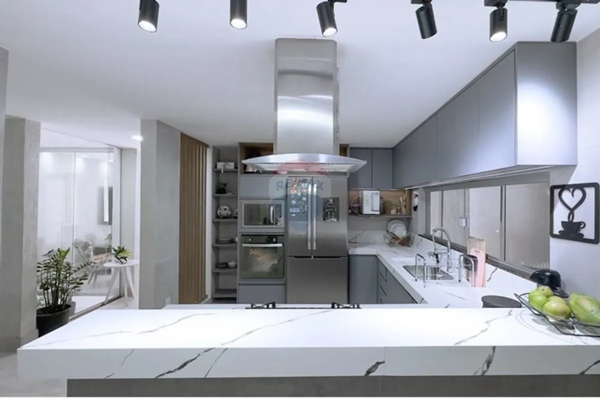 Se você busca espaço, conforto e uma casa pensada para viver bons momentos em fa...