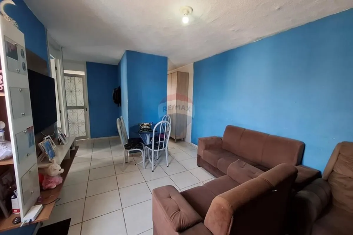Apartamento à venda no Paranoá Parque, localizado no terceiro andar, com planta ...
