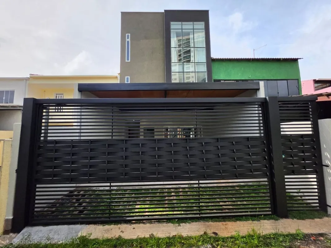 LEÕES DA CORRETAGEM VENDE O IMÓVEL QUE VOCÊ PROCURAUm sobrado moderno, bem distr...