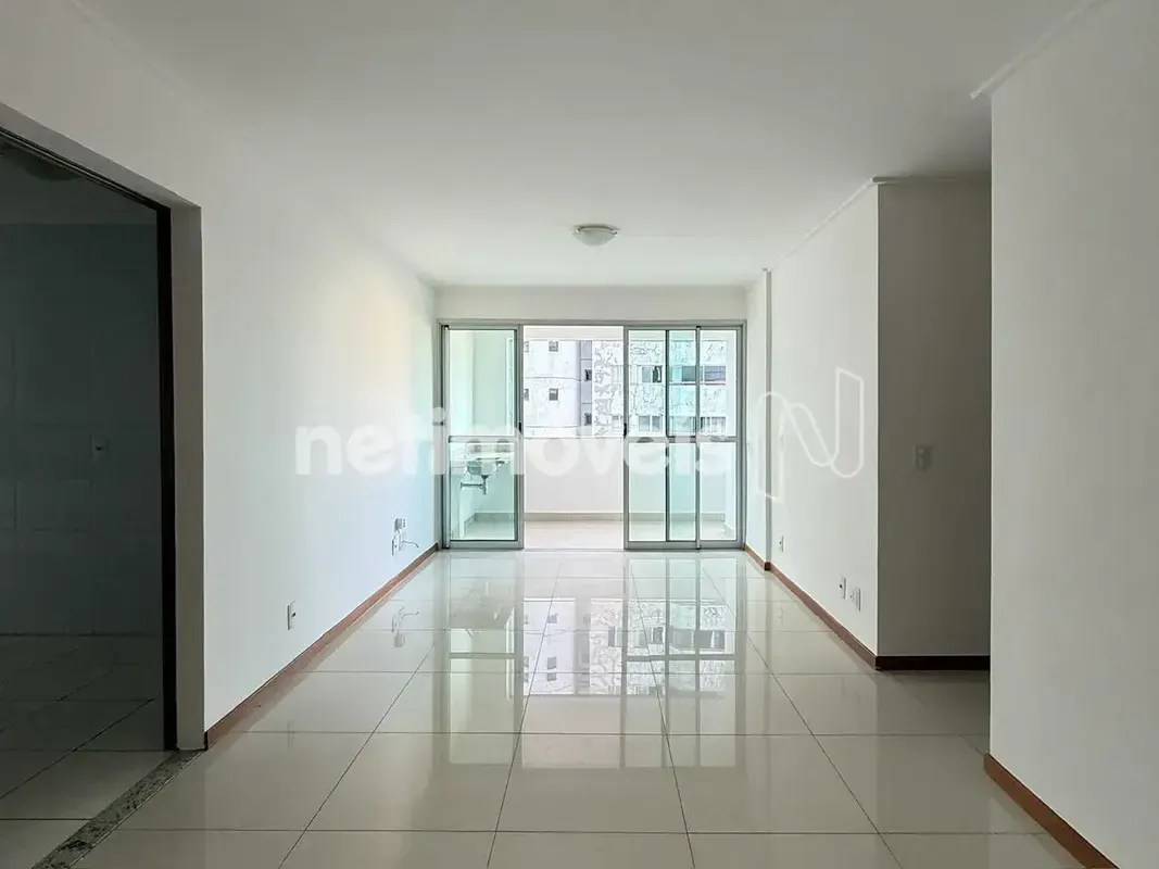 Apartamento de 3 quartos com suíte – Nascente – Rua 4 Sul – Águas ClarasLocaliza...