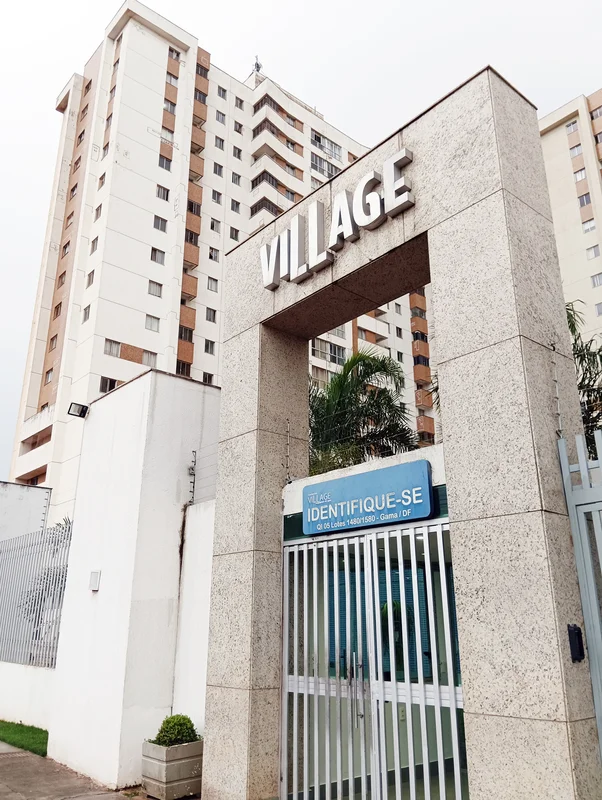 Condomínio VILLAGE, 3 quartos sendo 1 suíte, cozinha com armários planejados, 1 ...