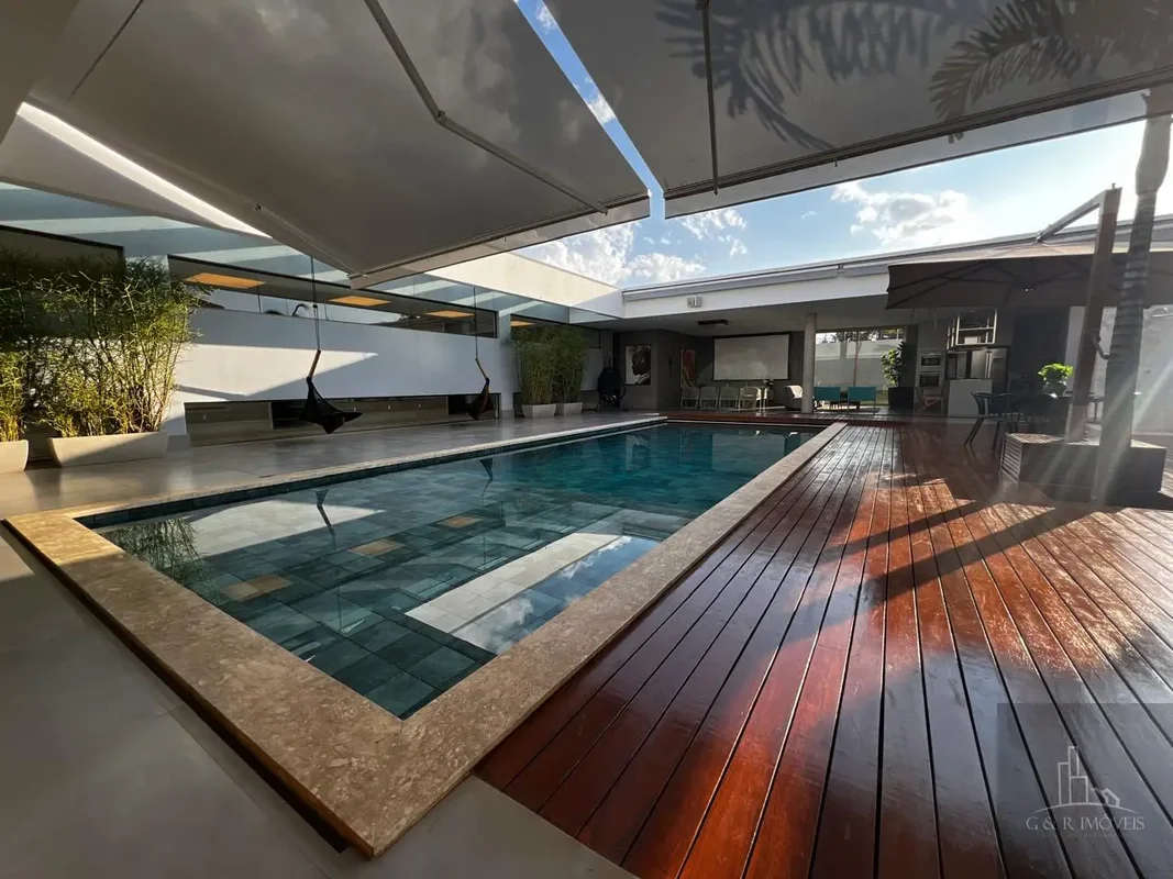 SMPW Quadra 05 | Casa Cinematográfica | Alto Padrão | Park WayTerreno: 2.500m²Ár...