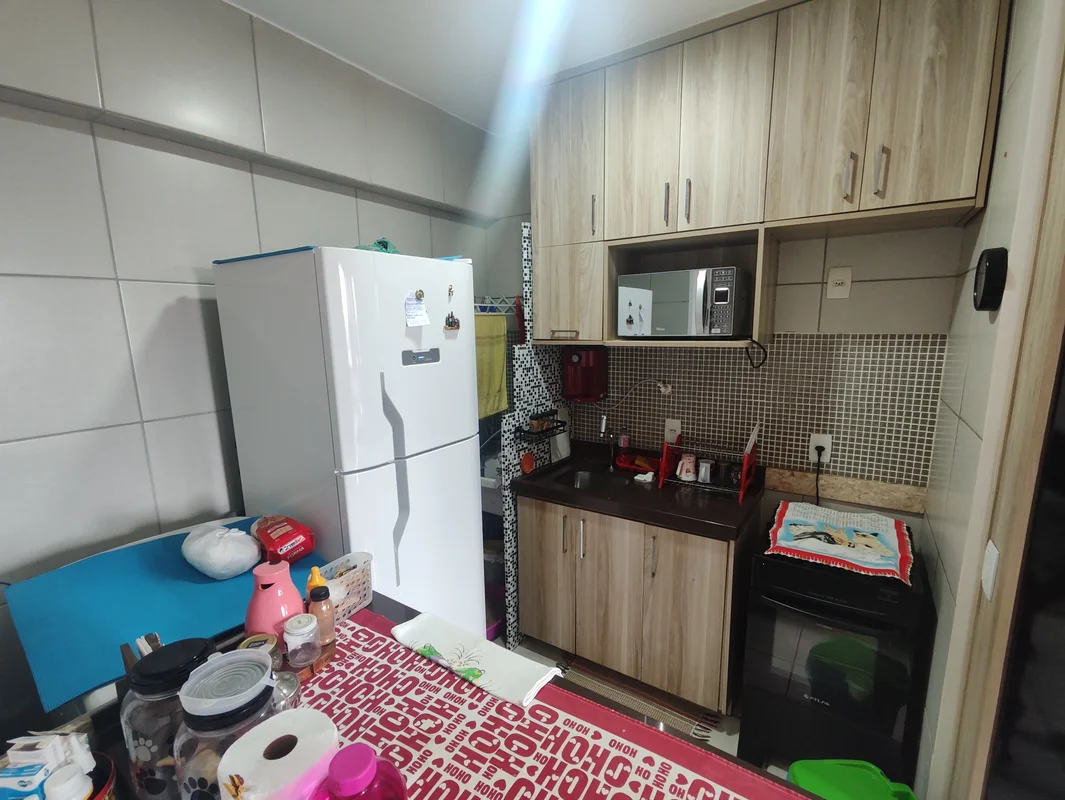 Vendo ótimo apartamento de 1 quarto com armários planejados, lazer e vaga de gar...