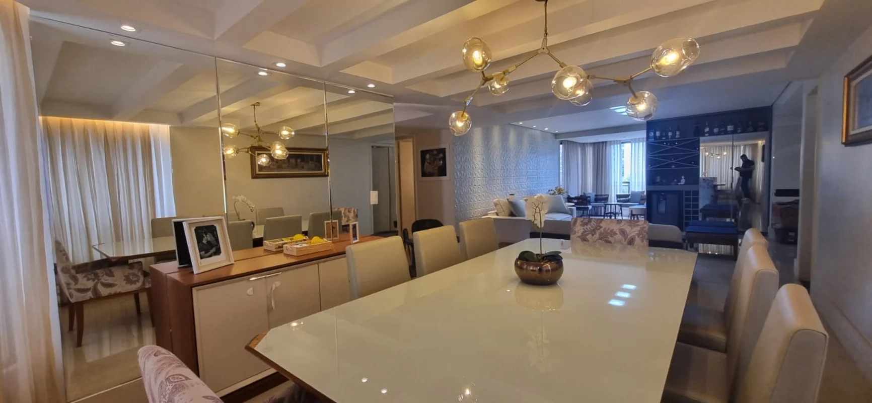 EXCLUSIVO! 4 QUARTOS (3 SUÍTES) | 182m² | VISTA PARA O PARQUE | SEMI-MOBILIADO |...