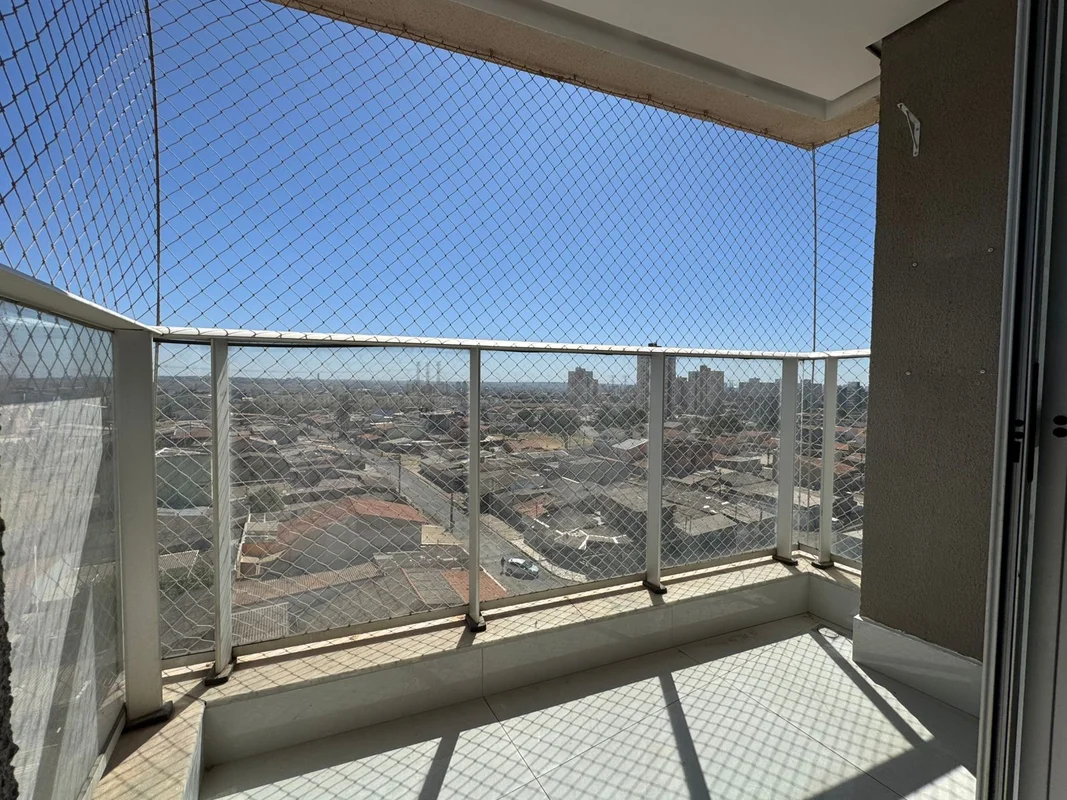 3 QUARTOS COM SUÍTE + VARANDA | 74m² | AO LADO DO METRÔ | SAMAMBAIA SUL – RES. E...