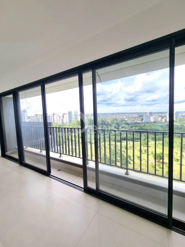 Oásis DsignCondomínio:São apenas 3 torres2 apts por andar vazados Todos vista pa...