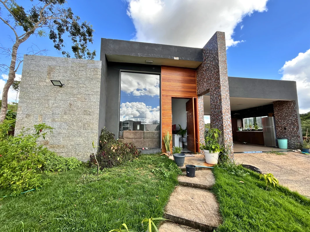 PORTUNIDADE no Condomínio Belvedere Green – Jardim Botânico, Brasília!Casa em fi...