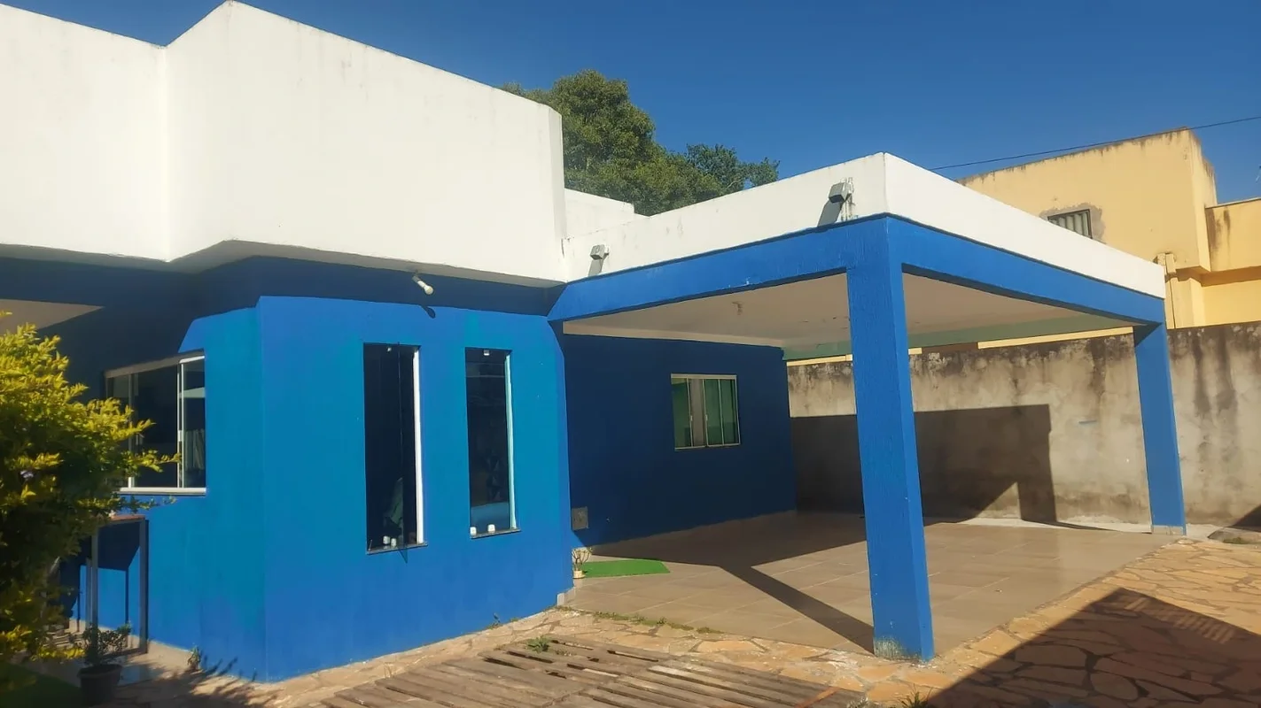 CASA À VENDA NA RUA 03 – VICENTE PIRES/DF | CONDOMÍNIO FECHADOExcelente oportuni...