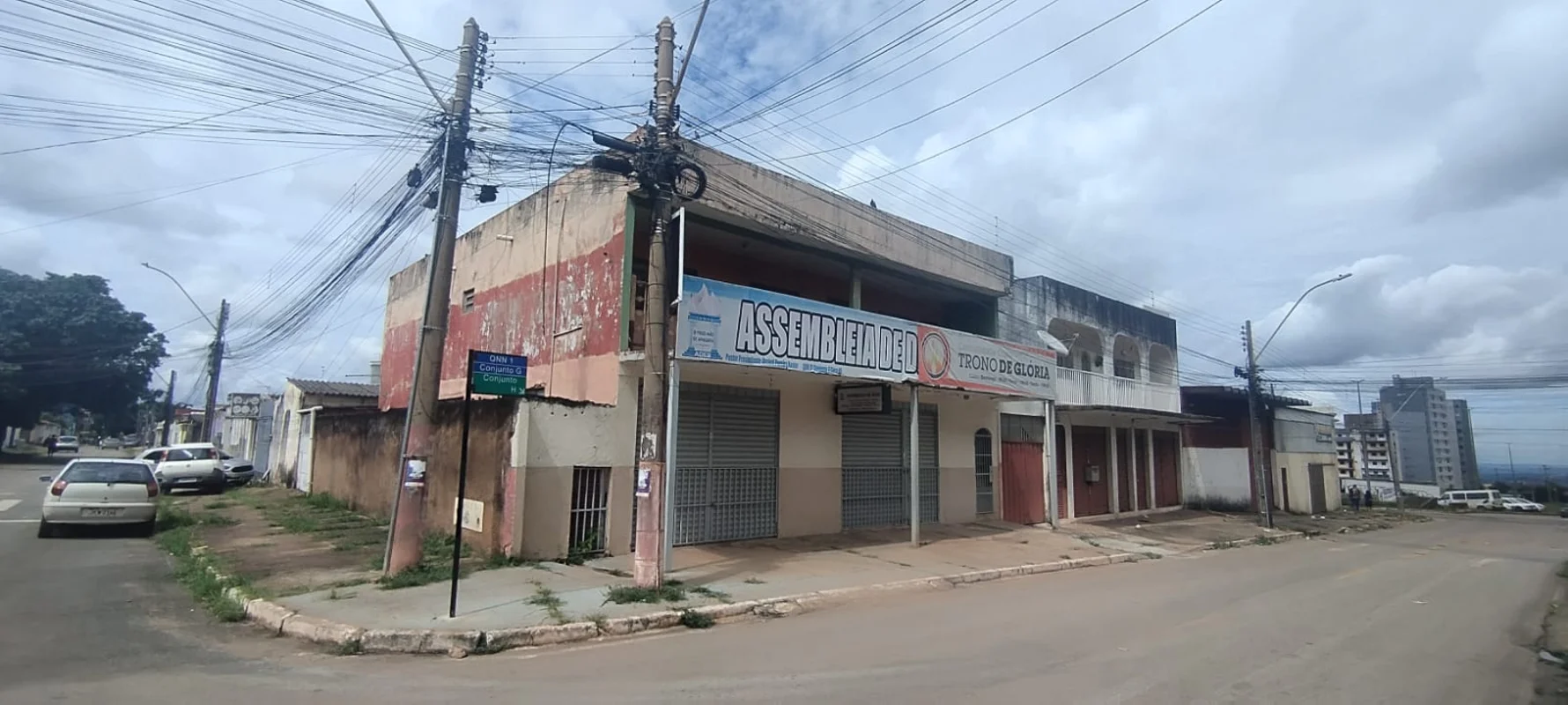 SOBRADO DE ESQUINA – QNN 01 CEILÂNDIA NORTE | 380m² CONSTRUÍDOSEXCELENTE OPORTUN...