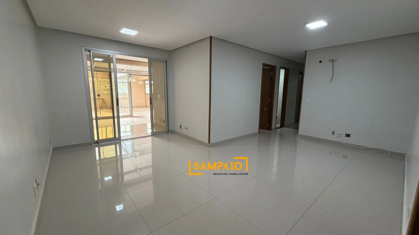 APARTAMENTO COM EXCELENTE ÁREA PRIVATIVA - 3 QUARTOS - 1 SUÍTE - ÁREA GOURMET CO...