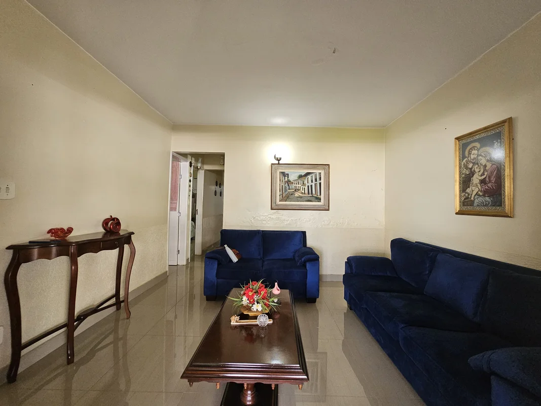 Alugo excelente casa no Gama Sul , QD 08 próximo ao SENAI, hospital regional. De...