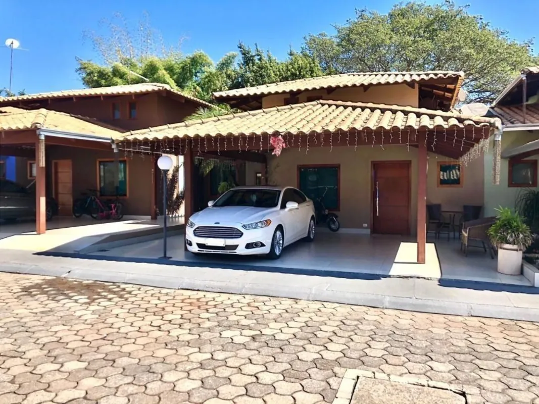 CASA EM CONDOMINIO 3 QUARTOS COM LAZERResidencial Belle Vue - 156 m² de construç...