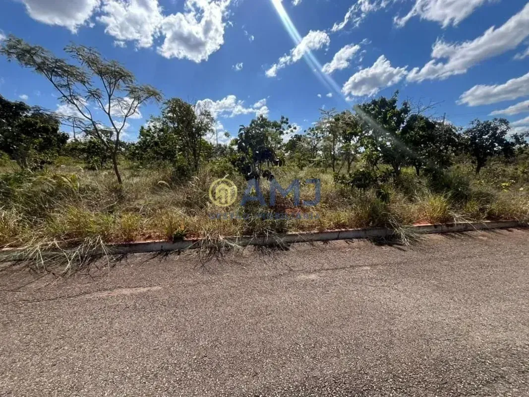Lote à venda no Bairro Lagoa Quente de CaldasÁrea: 1.000,00m² - 20m x 50m 06/04/...
