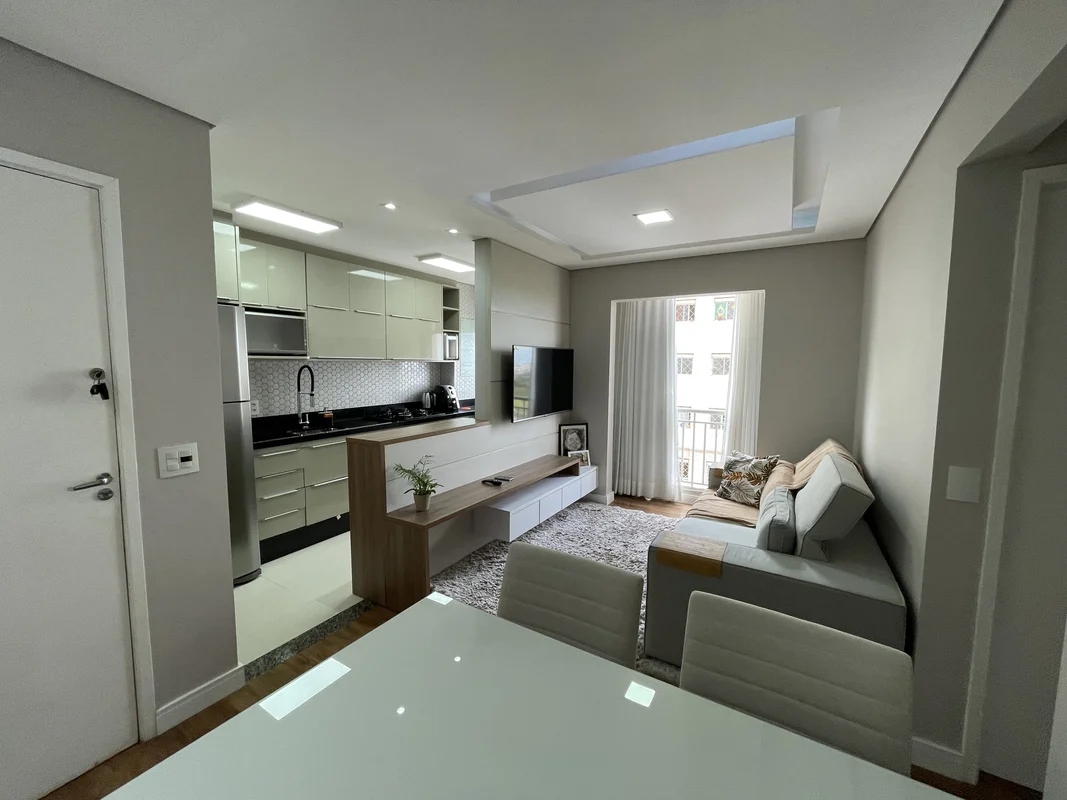 Descubra um apartamento confortável e bem localizado na cidade de Taguatinga, no...