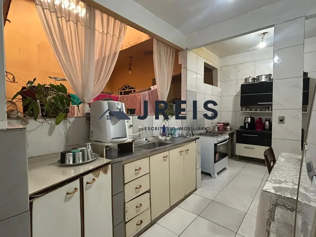 JREIS ESCRITÓRIO IMOBILIÁRIOImóvel bem localizado no bairro P. Sul, próximo à CE...