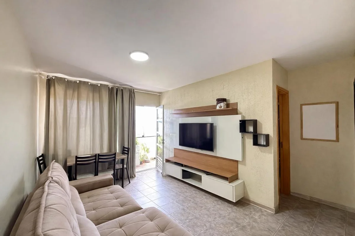 Apartamento de 2 Quartos com Suíte no Residencial Porto Belo – Samambaia NorteLo...