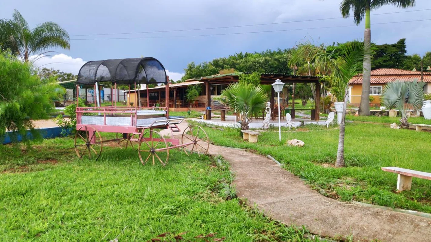 A Bem Estar Imóveis disponibiliza para locação uma pousada completa no Lago Oest...