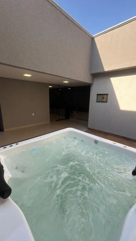 Casa a venda no Bairro Cardoso continuação, com acabamento de alto padrão 3 quar...