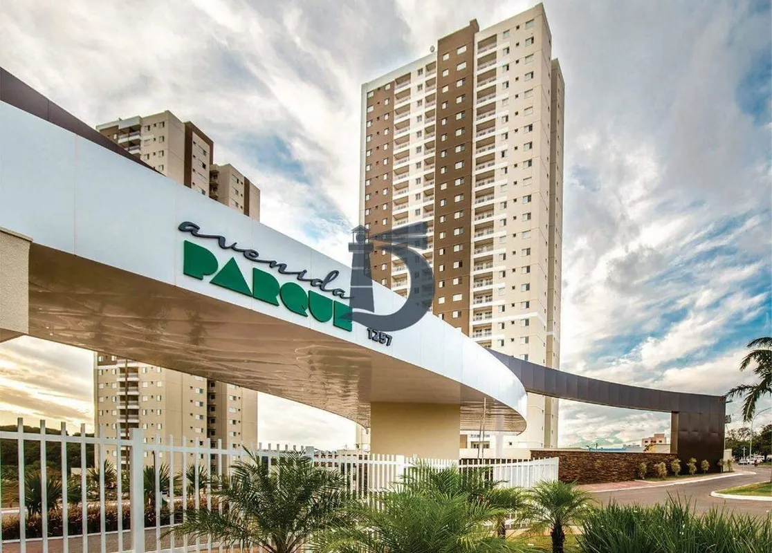 Apartamento mobiliado no 1º andar, com aproximadamente 88m², contendo: 03 Quarto...