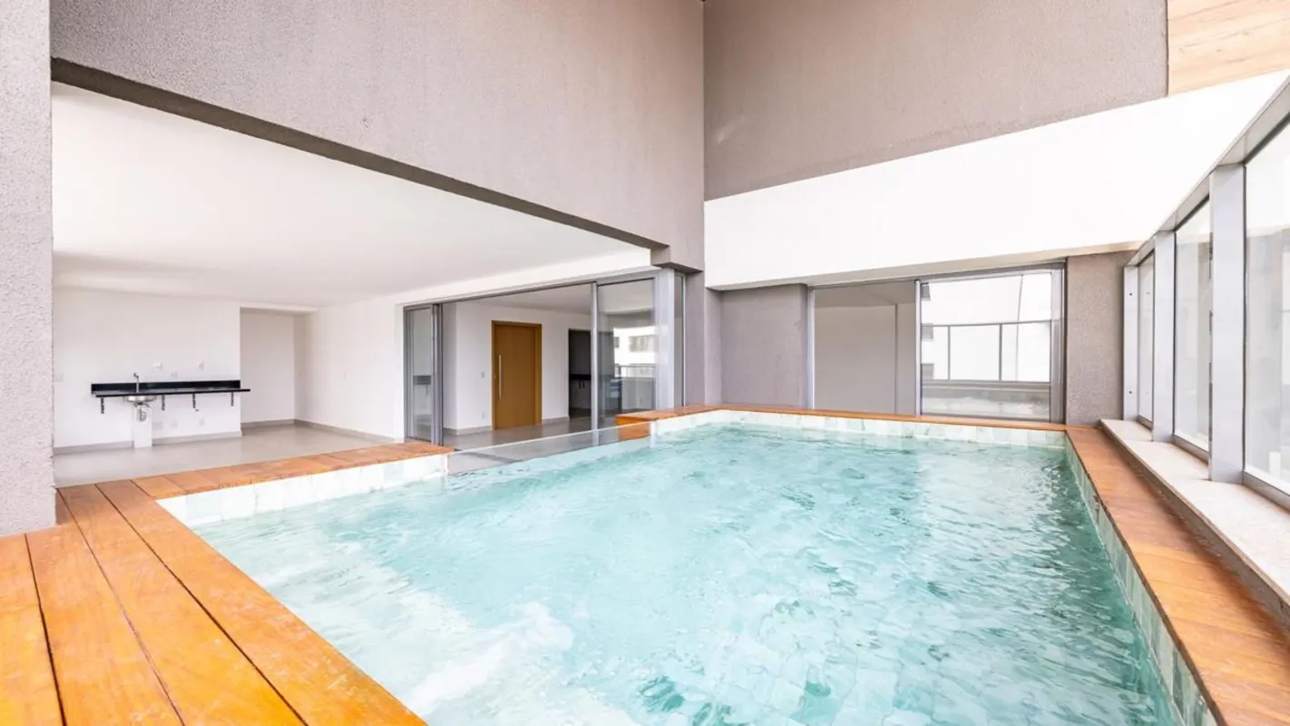 Este apartamento à venda no Opus Penthouses 146 entrega uma experiência residenc...