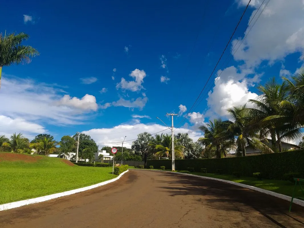 Chácara de 6.686,92 m² em localização estratégica na GO-462, dentro de condomíni...