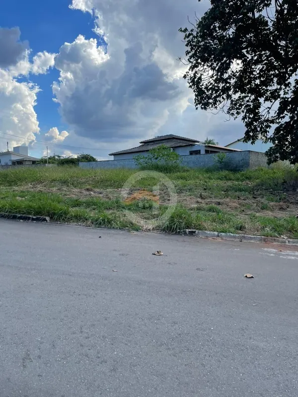 Terreno na região de maior valorizaçao de GoianiaEntre o Portal do Sol I e II e ...