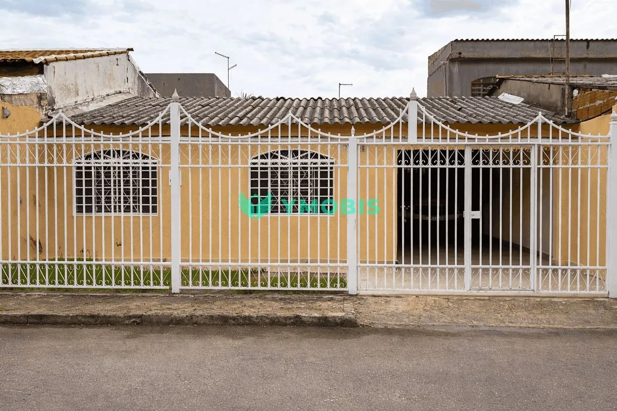 CASA COM 2 MORADIAS NA QNP 32 IDEAL PARA MORAR E INVESTIR ACEITA FINANCIAMENTOEx...