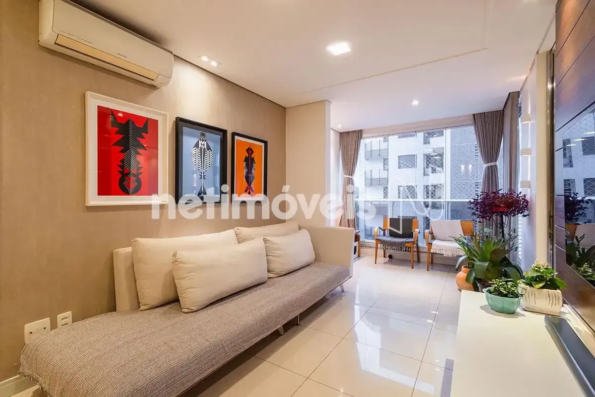 Apartamento 03 quartos l Reformado | 2 Suítes | Projeto de Iluminação | Noroeste...