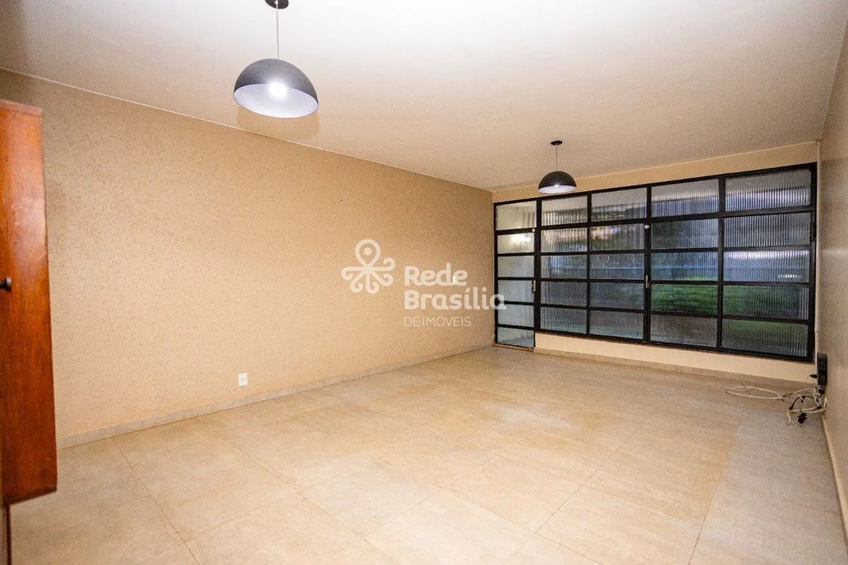TH34947 - Shcgn 715 Asa Norte, Casa 03 quartos, 158m². Agende sua visita! Imóvel...