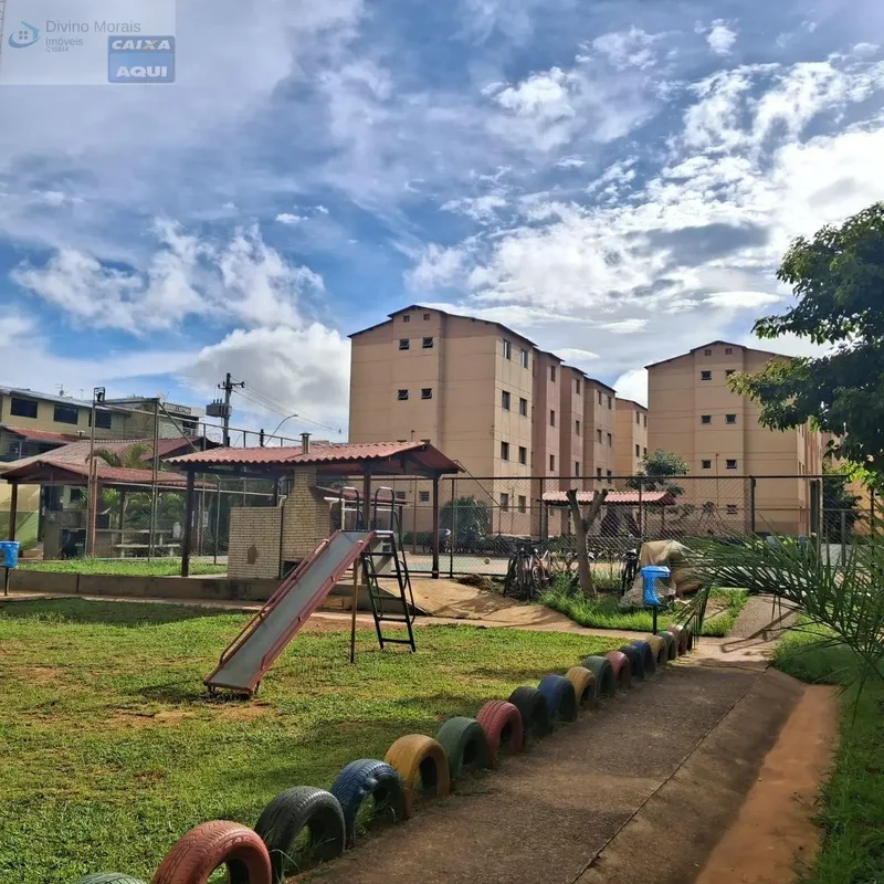 Ótimo apartamento em Samambaia Sul, reformado, porcelanato, com portaria 24 hora...