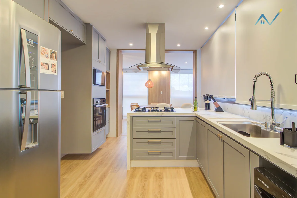 SQNW 304 Bloco D, Senses. Belíssimo apartamento, 184 m2 e mais 3 vagas de garage...