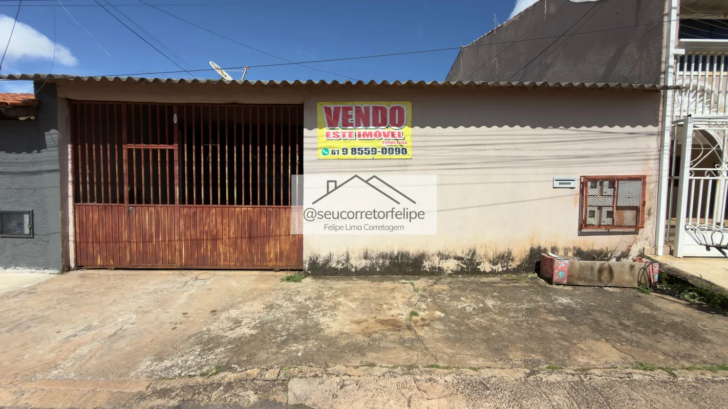 O Seu Corretor Felipe (61 98559-0090) apresenta casa na QNM 22 Ceilândia Norte.C...